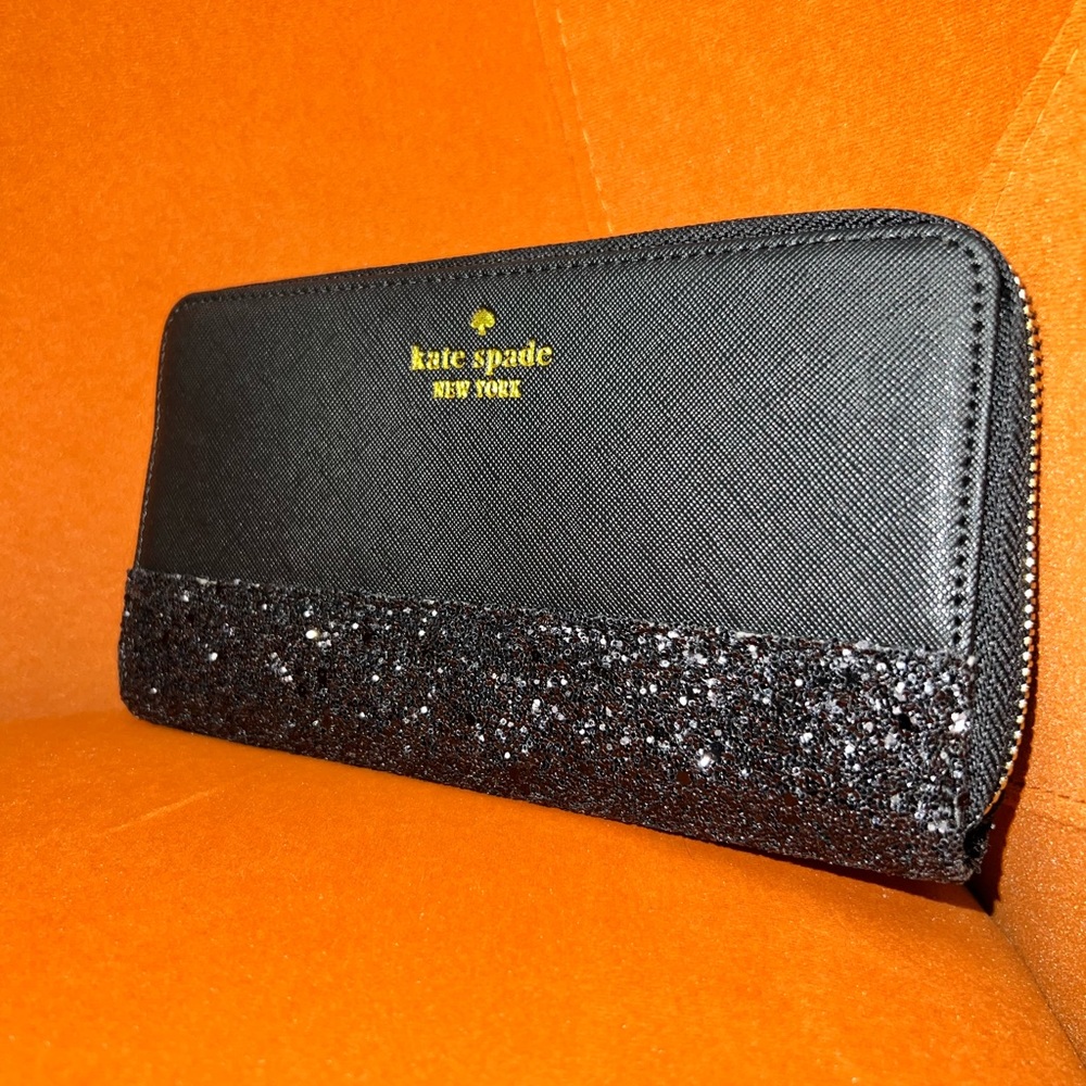 Kate Spade New York Women’s Bag